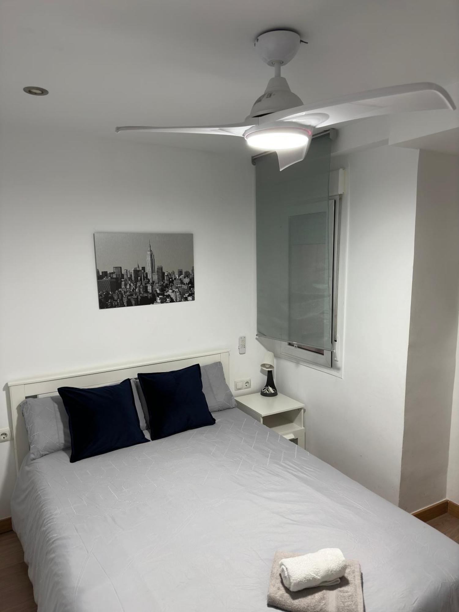 Manrique Rooms Малага Экстерьер фото