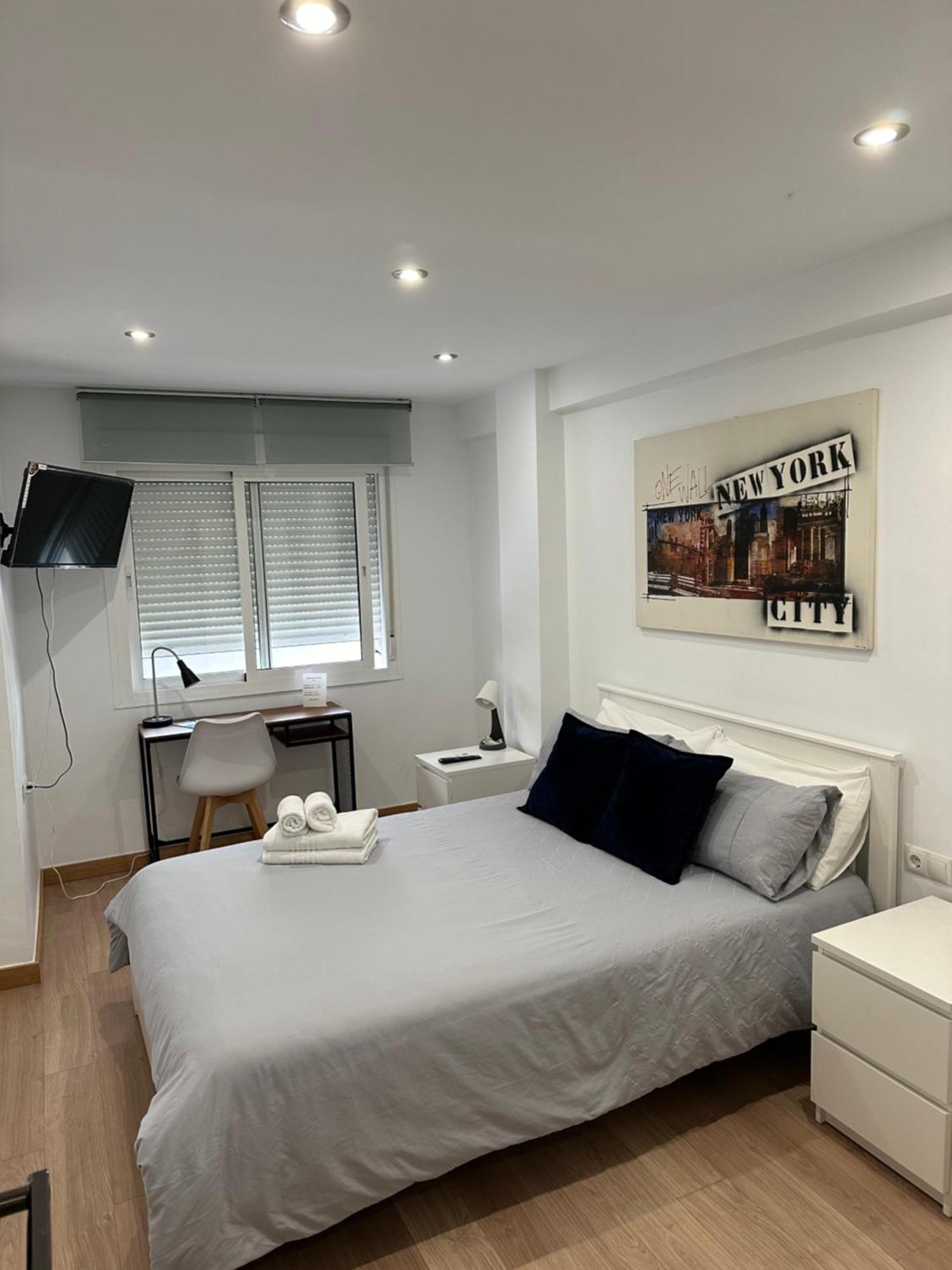 Manrique Rooms Малага Экстерьер фото